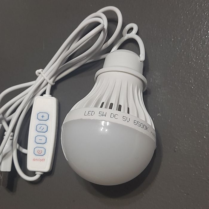 Usb лампочка с проводом и регулятором яркости.