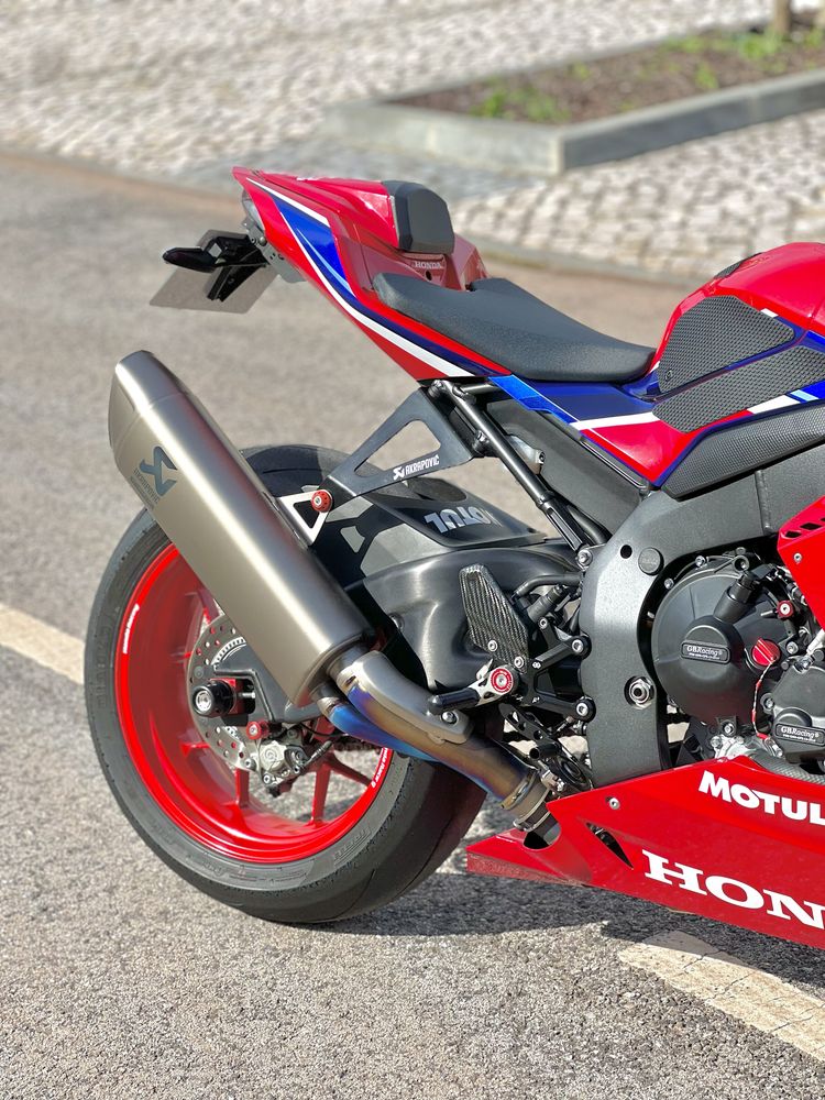 Honda CBR1000RR-R SP