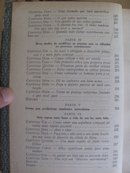 Como fazer amigos e influencia pessoas de Dale Carnegie - 1ª Edição