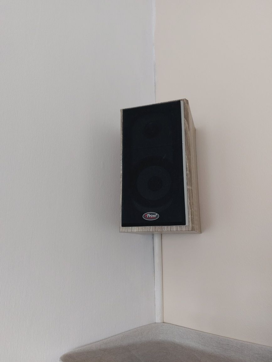 Amplituner Yamaha+ zestaw 5 głośników Prism