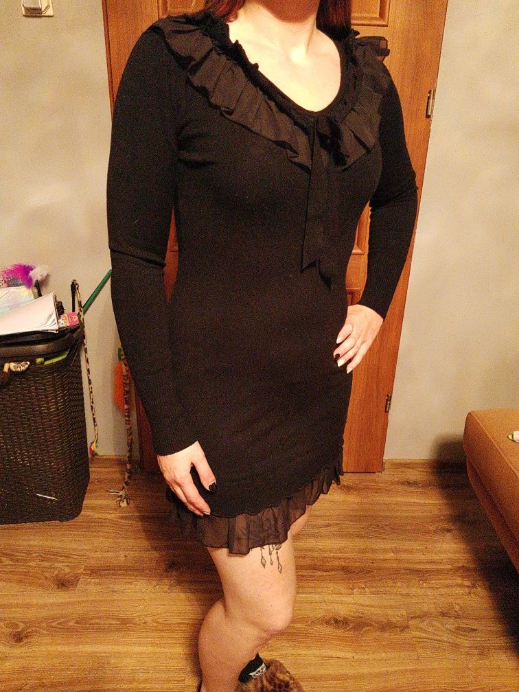Sukienka-mała czarna