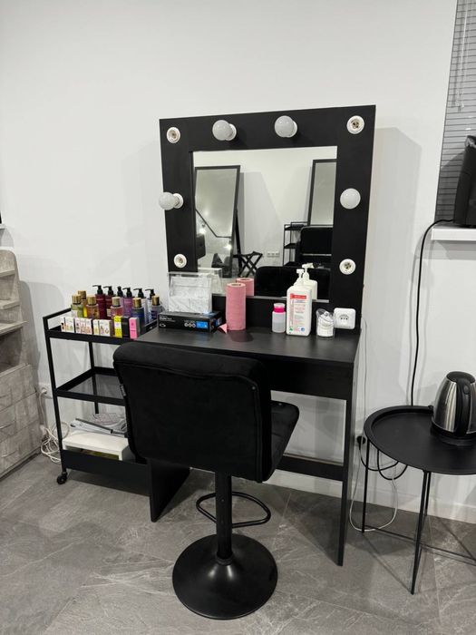 Рабочее место для бровиста/визажиста/ресницы/татуаж, район Дафи