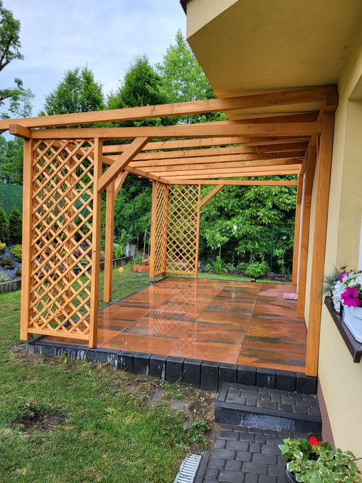 Wiata Zadaszenie krokiew poliweglan deska tarasowa  montaż