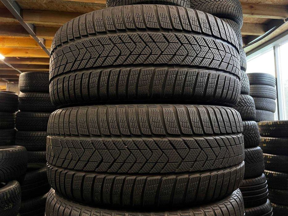 Різноширокі BMW 275/40 + 315/35 R21 PIRELLI SCORPION WINTER (80-90%)