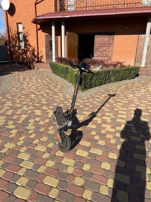 Kukirin  G2 2025 бу. пробіг  1028 км .