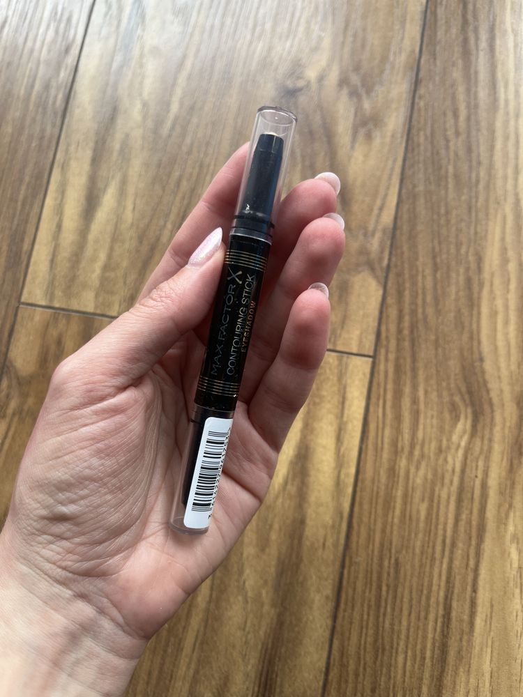 Dwustronny cien do powiek max factor
