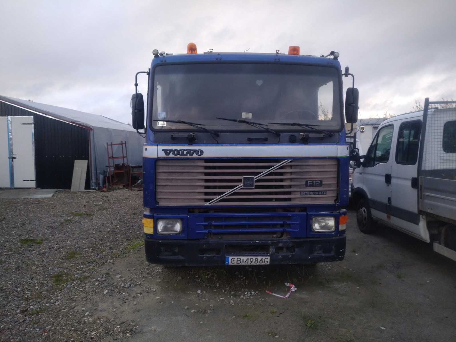 Volvo F12 hakówka z HDS PALFINGER