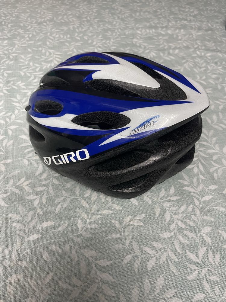 Capacetes bicicleta GIRO