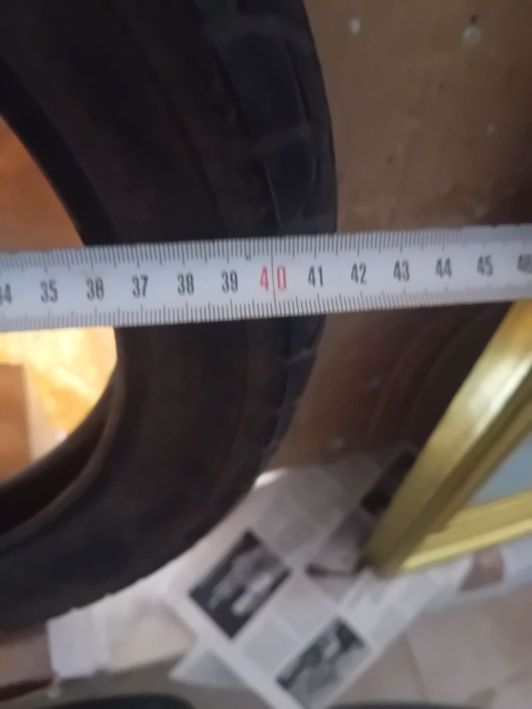 Pneu de Scooter eléctrica usado em bom