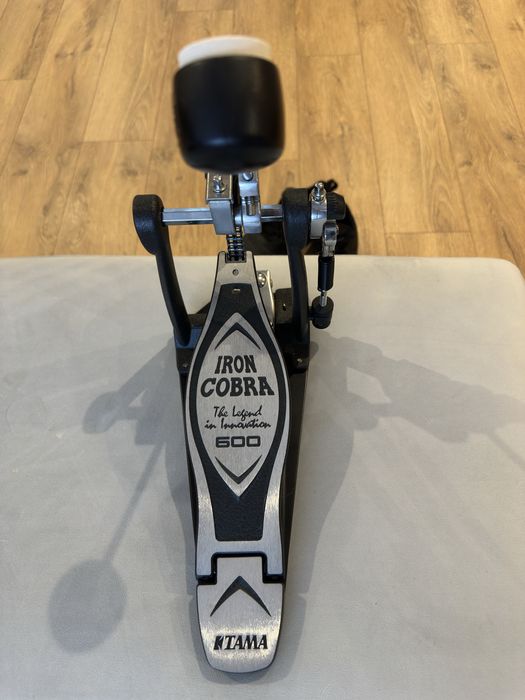 Iron Cobra pedal de bombo simples