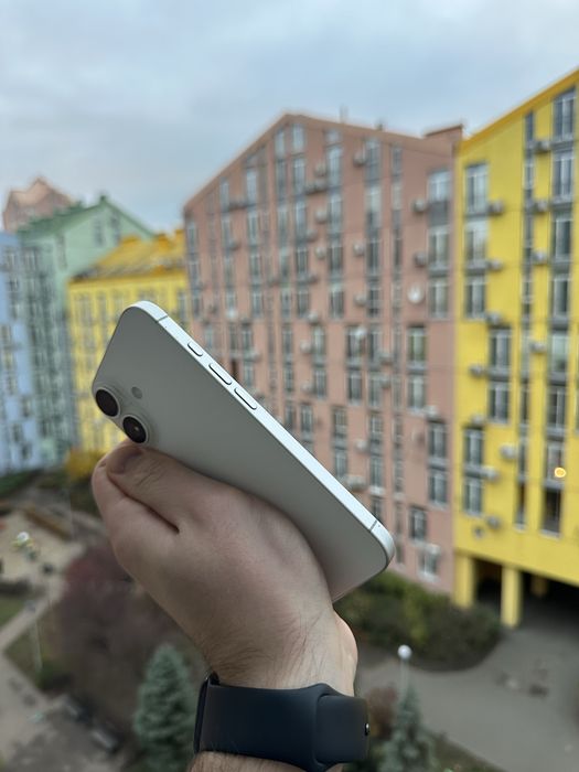 100% Аккум iPhone 16 128Gb White Neverlock Айфон