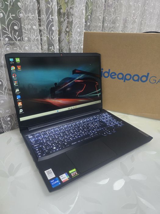 Lenovo Gaming 3/120Hz/i5-11300H/RTX 3050/SSD:512GB/RAM:8GB