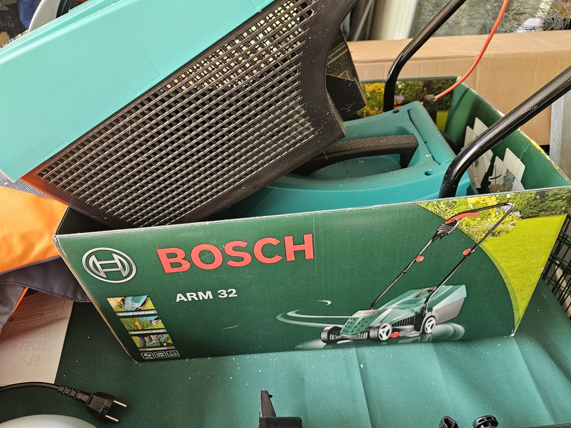 Corta relva bosch