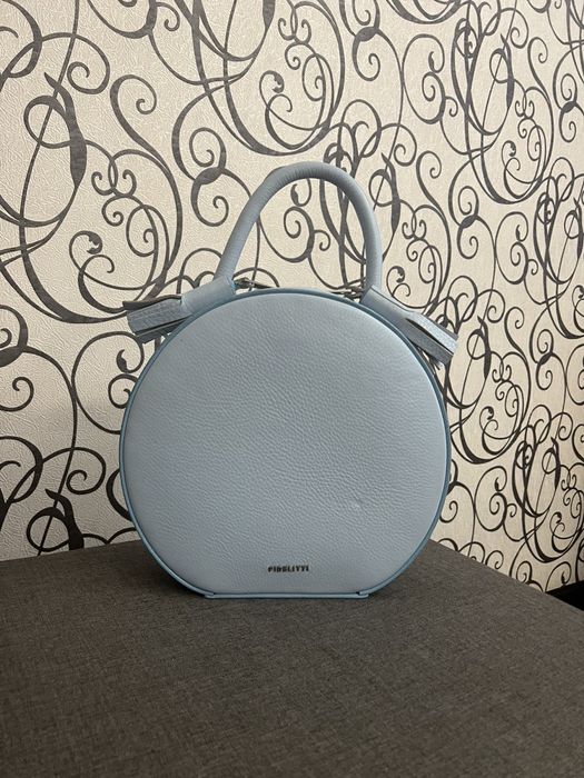 Сумка кожаная Fidelitti новая