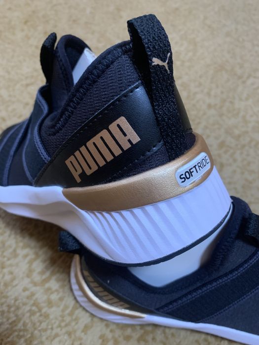 Кросівки Puma (37).