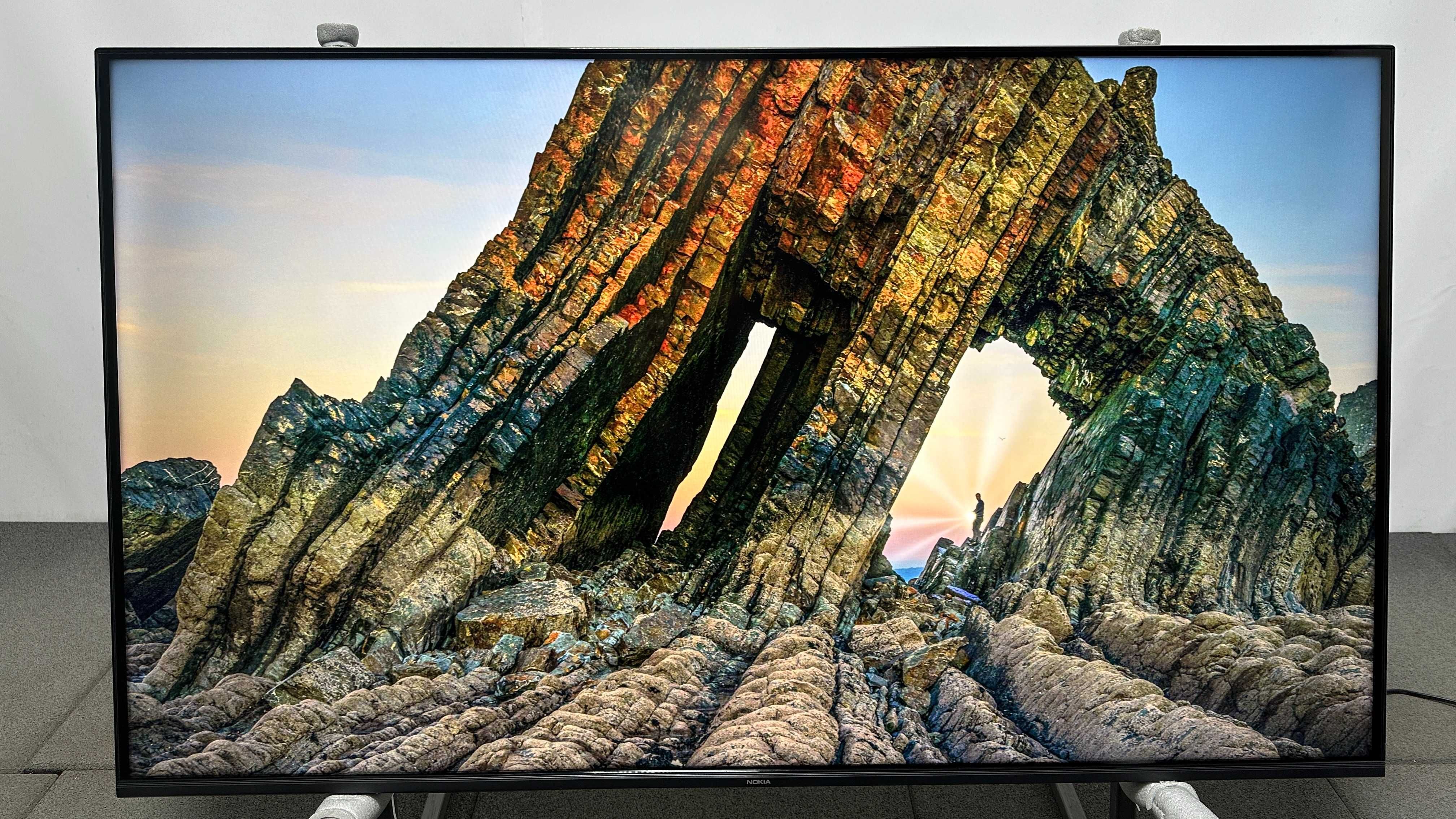 Знижка! Телевізор 50 дюймів Nokia UNE50AV310I (4K Smart TV Bluetooth)