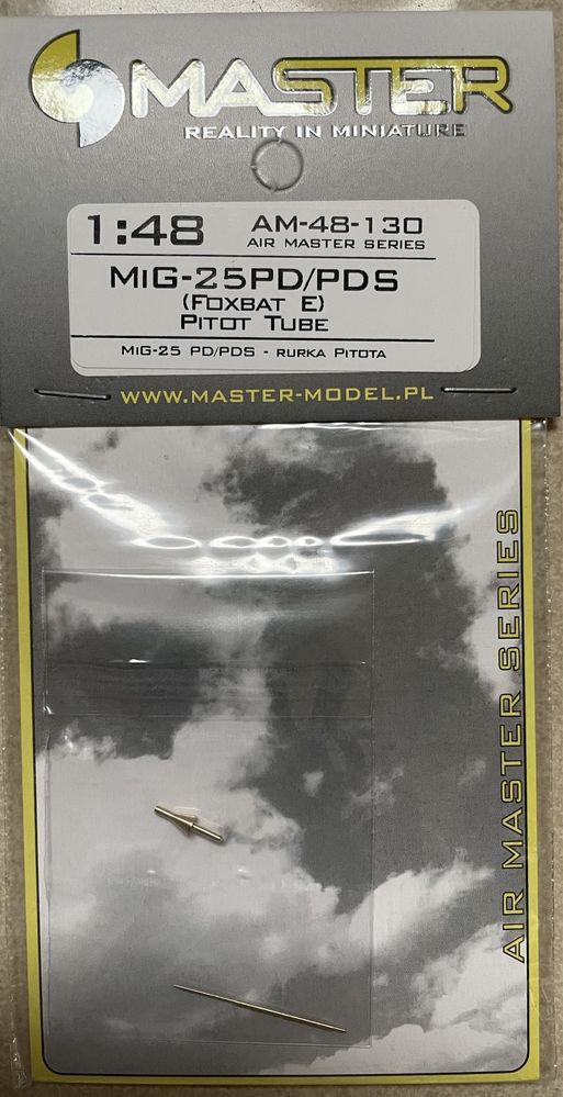 MiG-25PD/PDS skala 1/48 + dodatki