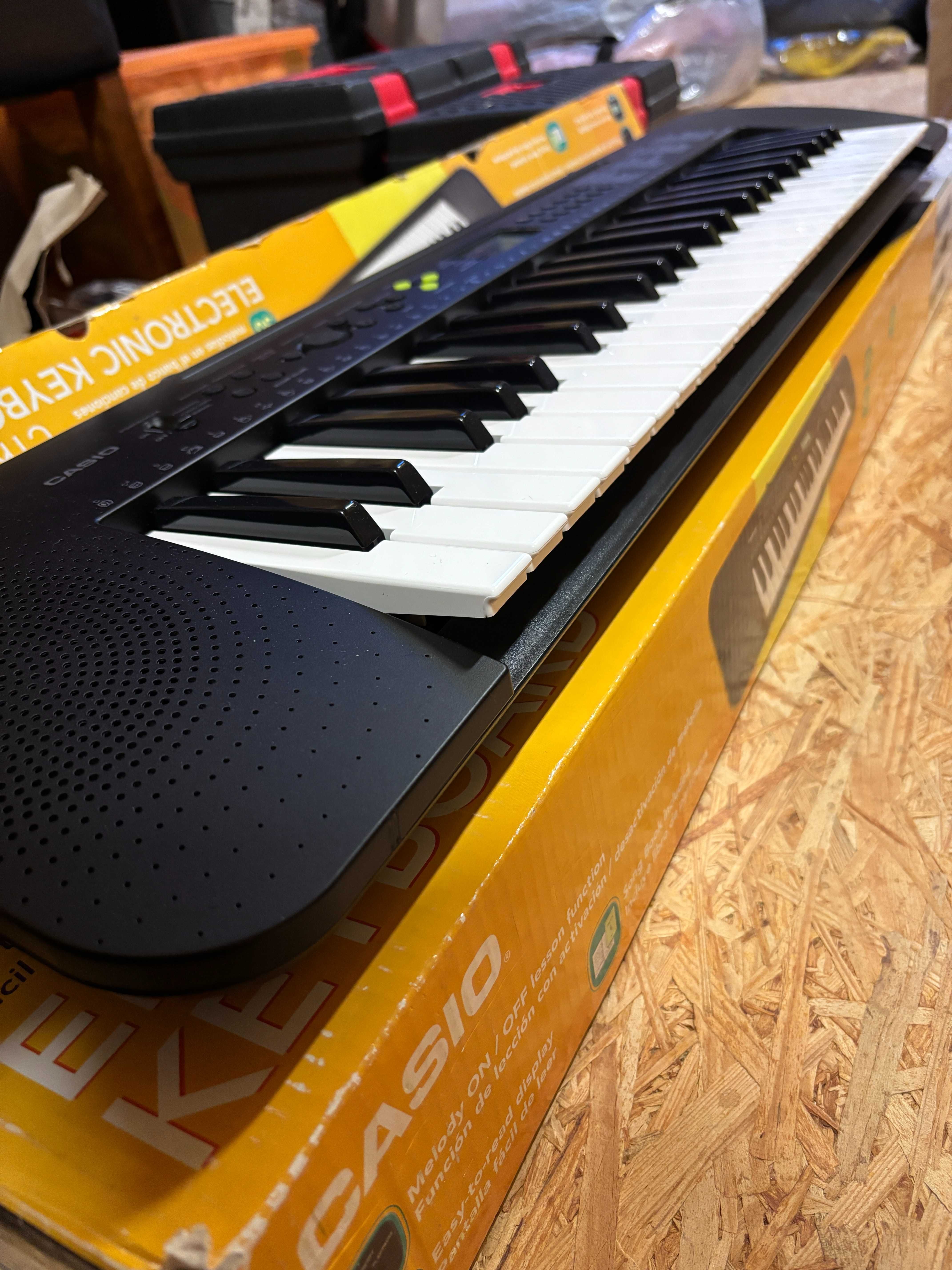 Keyboard CASIO CTK-245 cały komplet + zasilacz sieciowy, stan b. dobry