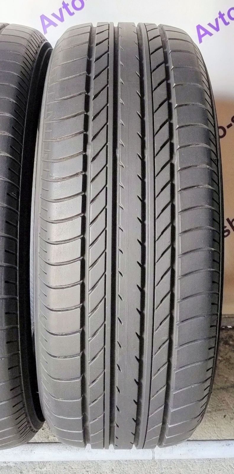 Шини літні R17 225/60 Yokohama Blu Earth E70