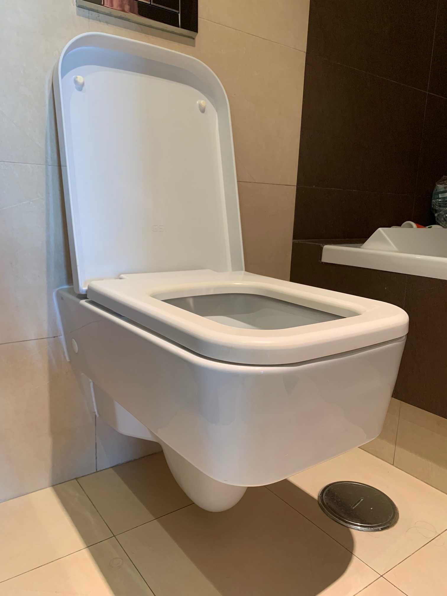 WC Sanita suspensa GSI