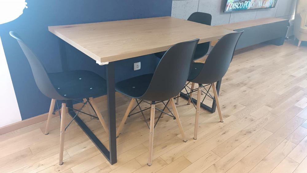 Stół w stylu loft