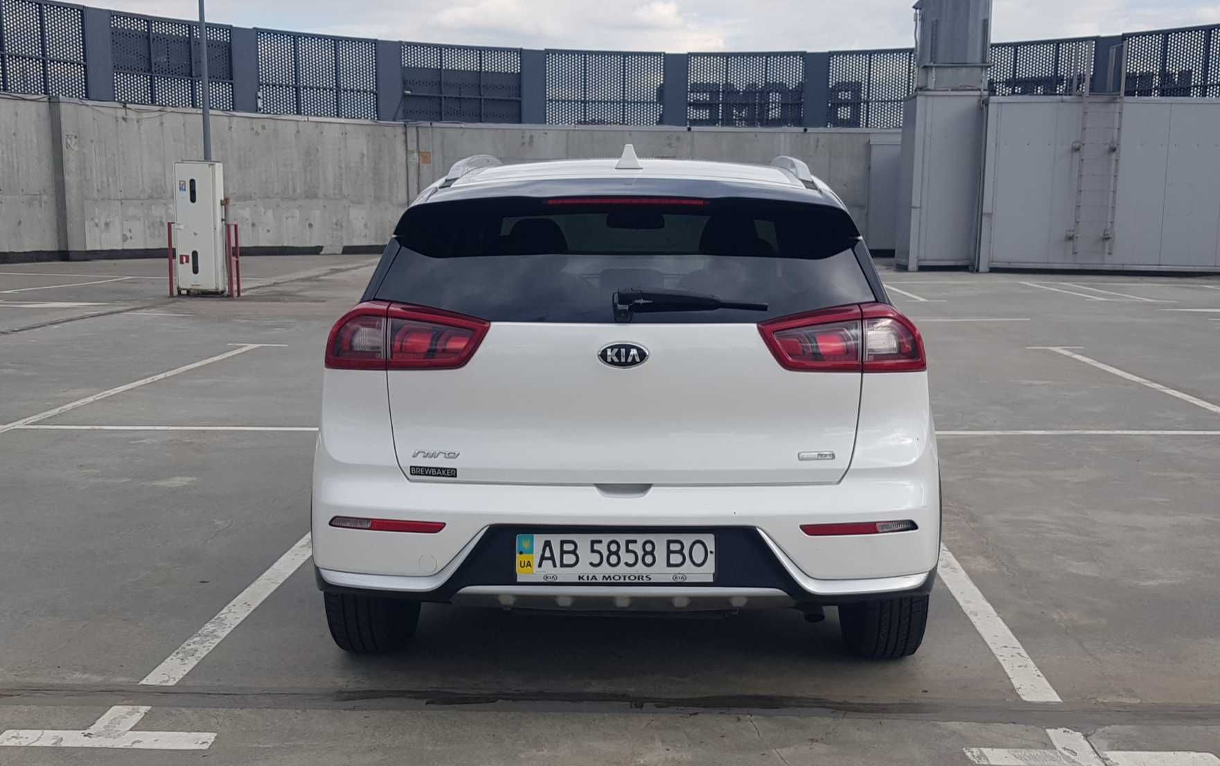 Kia Niro Hybrid 2016