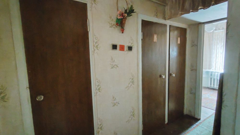 Продам 1к квартиру р-н Лазурний