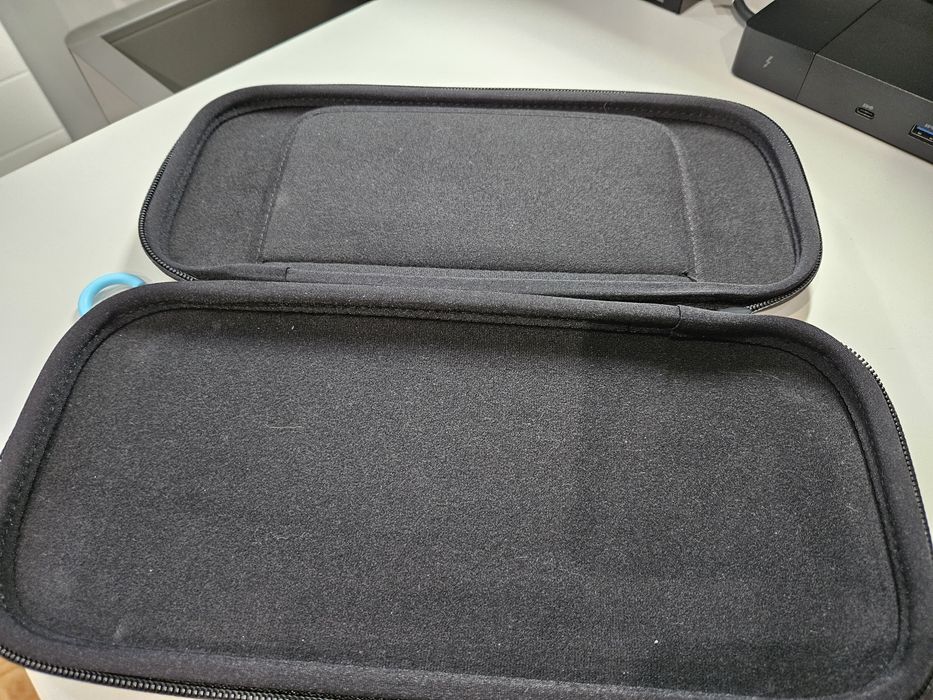 Nintendo Switch 2 Carrying Case & Screen Protector