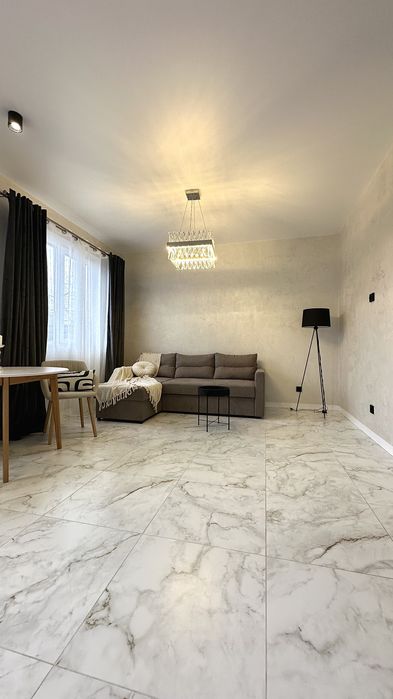 Таунхаус у центрі по ціні квартири з ремонтом!