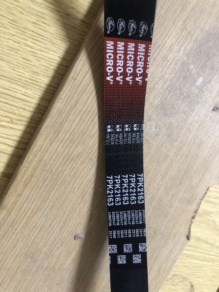 Ремень грм новый 7PK2163