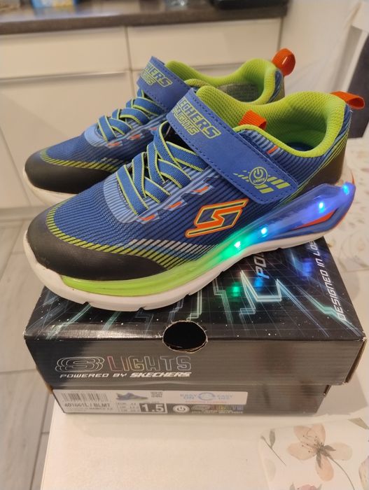 Sketchers S-lights 33
