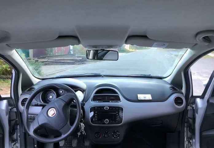 Фіат Fiat Linea 2013