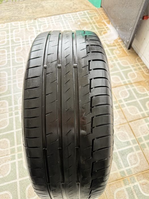 4 Pneus Continental 255-60R18  Jaguar F-Pace