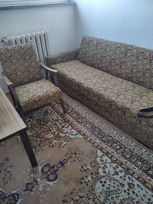 Fotele Lisek PRL ława i sofa