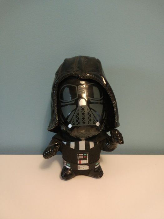 Oryginalna maskotka Star Wars: Darth Vader