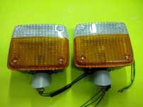 Farolim / Farolins da frente para o jipe Toyota Land Cruiser BJ40 NOVOS