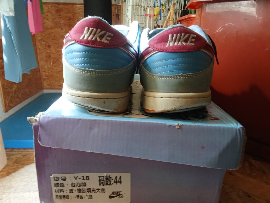 Продаю найк данки 44