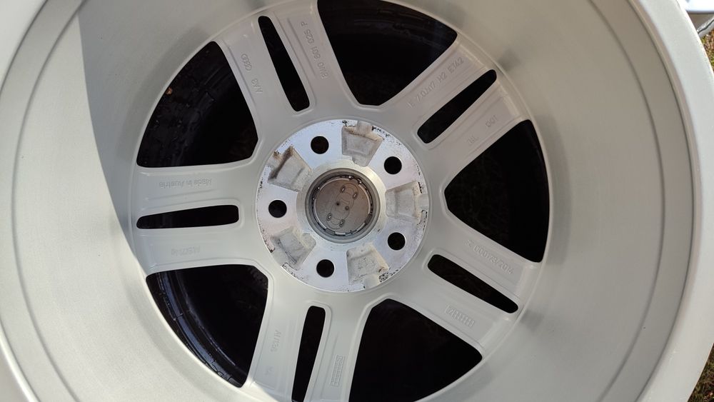 Як нові диски R17 5/112 j7 ет42 Audi Q3 Volkswagen Tiguan Skoda Kodiak
