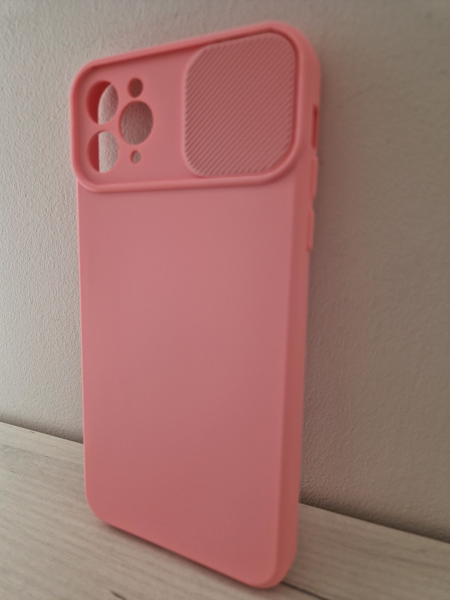 Camshield Soft do Iphone 11 Pro Max Jasnoróżowy