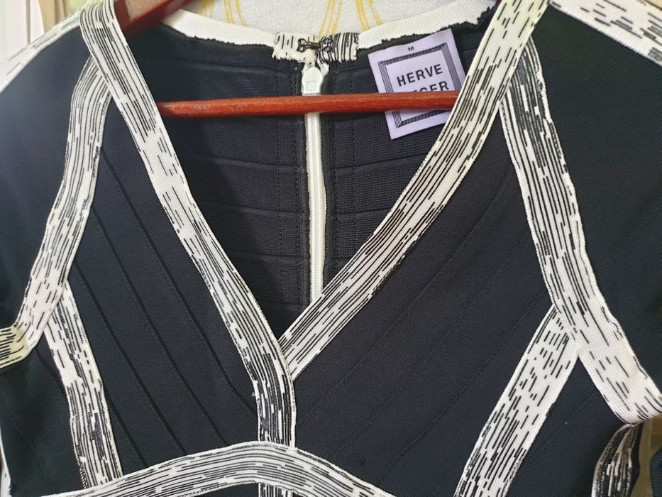 Бандажное платье