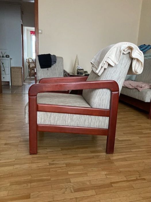 Renowacja, Naprawa drewnianych mebli Śląsk Baywood