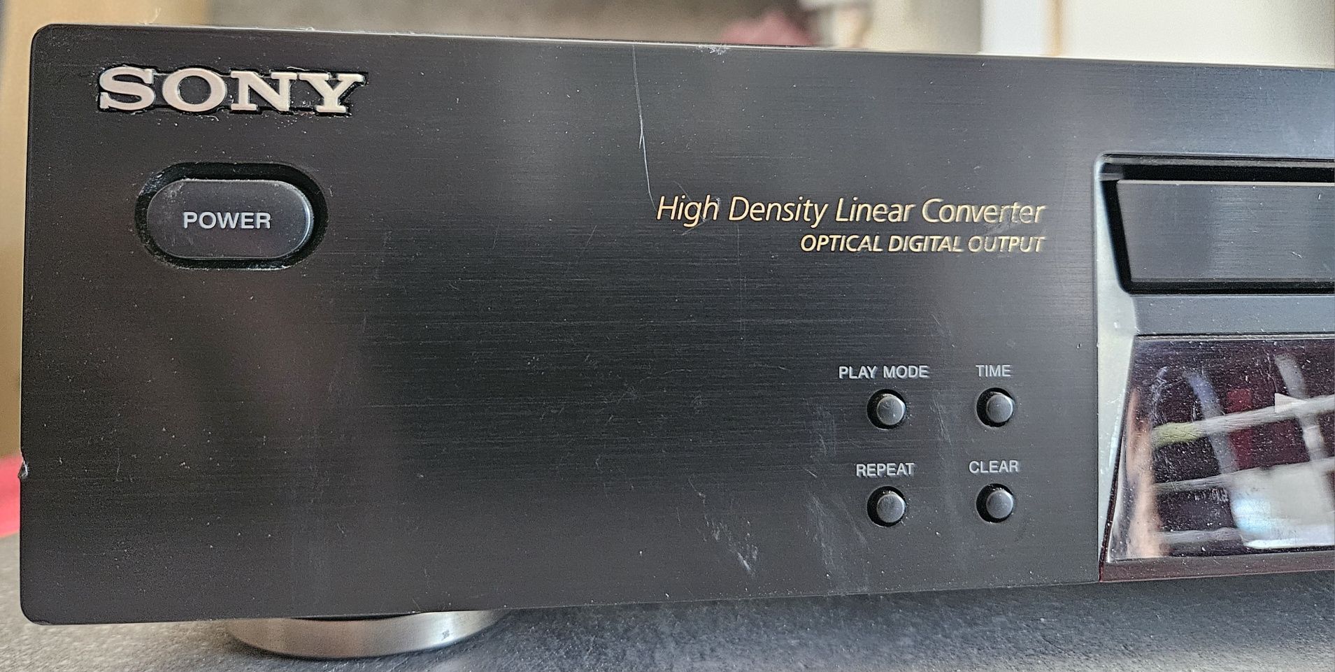 Odtwarzacz CD Sony CDP- XE270