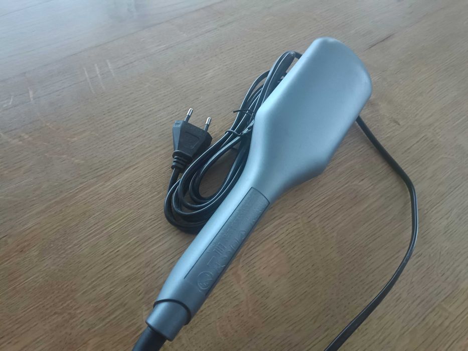 Remington CB7480 szczotka do prostowania włosów.