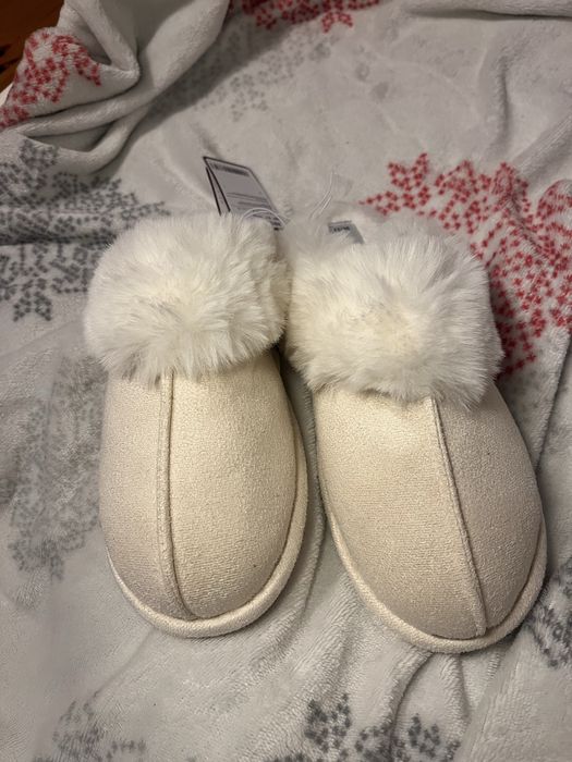 Kapcie/ klapki ala ugg beżowe