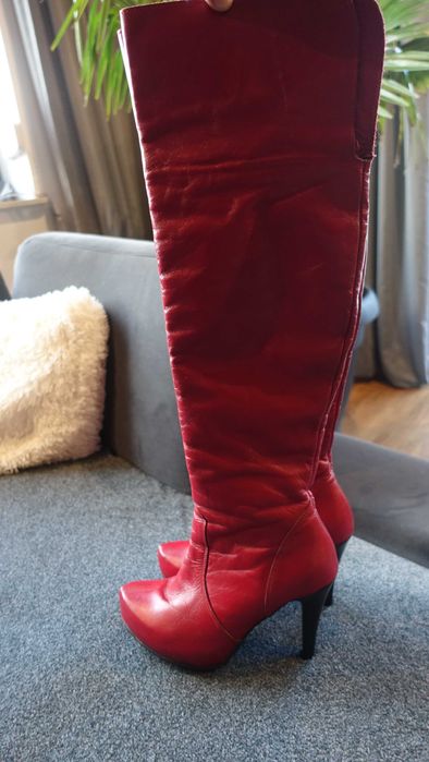 Linea, czerwone skórzane wysokie kozaki za kolano, szpilki, r. 37