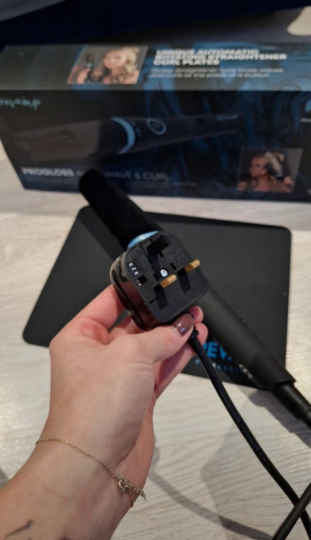 Lokoówka Revamp Progloss
