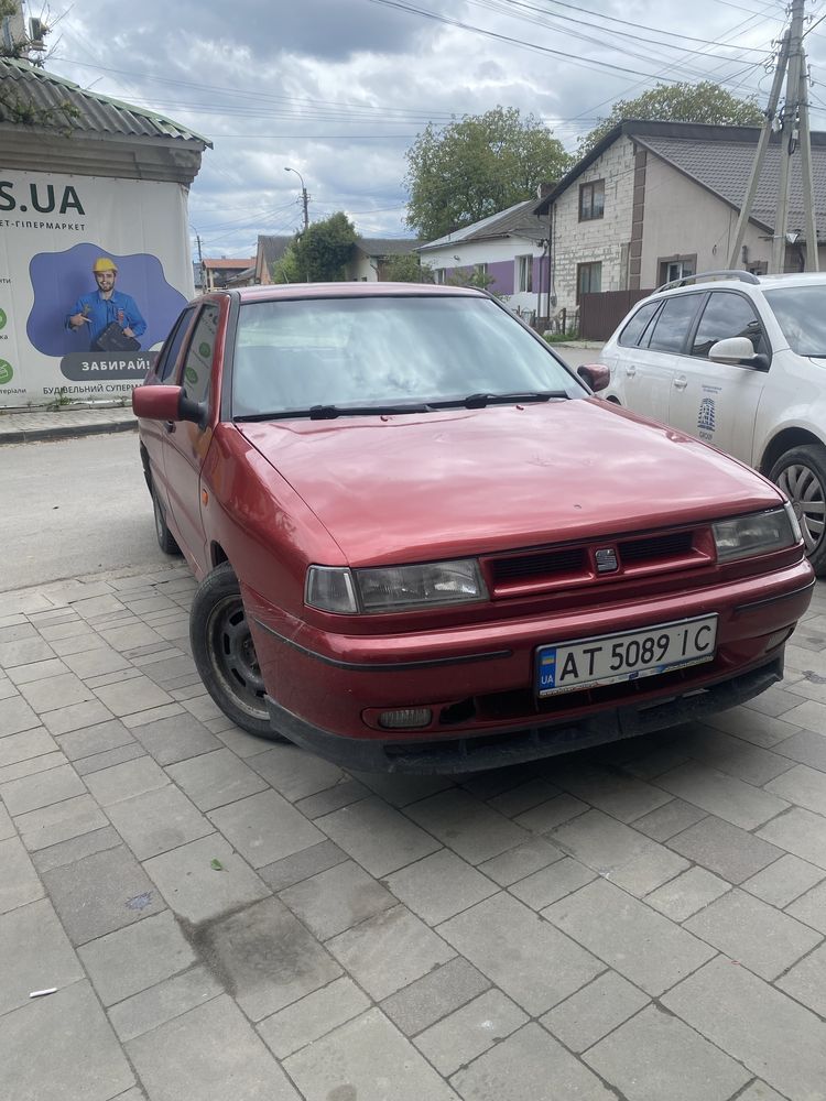 Продам сіат толедо