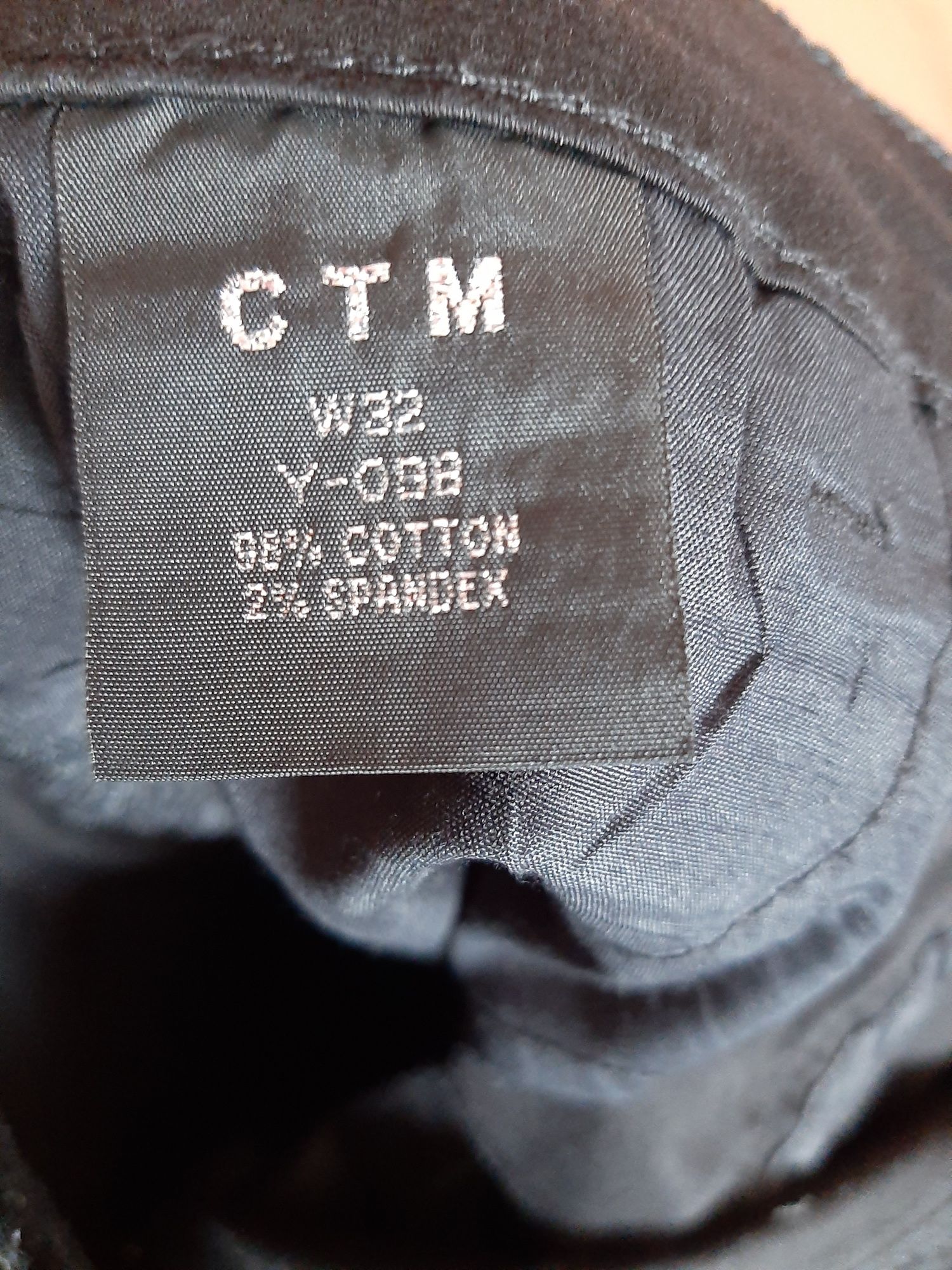 Spodenki  czarne