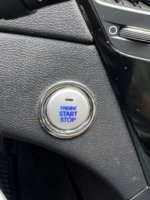 Hyundai Sonata 2014 • Газ/бензин • Максимальна комплектація