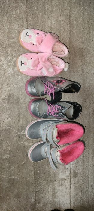 Buty dla dziewczynki 24-27